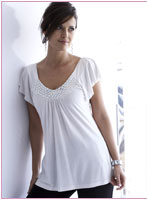 Up-to-the minute summer styles
